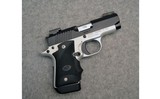 Kimber ~ Micro 9 ~ 9 mm Luger - 1 of 3
