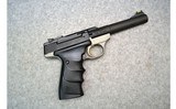 Browning Arms ~ Buck Mark ~ 22 LR - 1 of 3