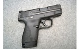 Smith & Wesson ~ M&P 9 Shield ~ 9mm Luger - 1 of 2