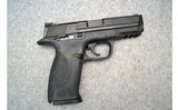 Smith & Wesson ~ M&P 9 ~ 9mm Luger - 1 of 3