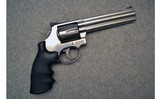 Smith & Wesson ~ Model 686-5 Revolver ~ .357 Magnum - 1 of 3