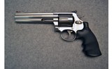 Smith & Wesson ~ Model 686-5 Revolver ~ .357 Magnum - 2 of 3
