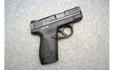 Smith & Wesson ~ 9 Shield ~ 9mm Luger - 1 of 2