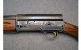 Browning ~ Light Twelve Semi Auto Shotgun ~ 12 Gauge - 7 of 10