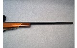 Weatherby ~ Mark V Bolt Action Rifle ~ .300 Weatherby Magnum - 5 of 10