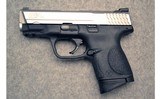 Smith & Wesson ~ M&P 40C ~ .40 S&W - 2 of 2