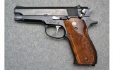 Smith & Wesson ~ Model 39-2 ~ 9mm Luger - 2 of 3