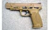Smith & Wesson ~ M&P 9 M2.0 FDE ~ 9mm Luger - 2 of 3