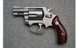 Smith & Wesson ~ M60-7 Lady Smith ~ .38 Special - 2 of 2