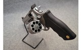 Taurus ~ Model 608 Revolver ~ .357 Magnum - 3 of 4