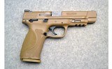 Smith & Wesson ~ M&P9 M2.0 ~ 9mm Luger - 1 of 2
