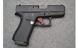 Smith & Wesson ~ M&P9 M2.0 ~ 9mm Luger - 1 of 3