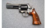 Smith & Wesson ~ 586 ~ .357 Magnum - 2 of 3