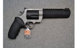 Taurus ~ Raging Hunter ~ .460 S&W Magnum
