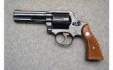 Smith & Wesson ~ Model 581 ~ .357 Magnum - 2 of 3
