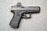 GLOCK ~ 19 Gen 5 MOS Pistol with HOLOSUN Sight ~ 9mm Luger - 1 of 4