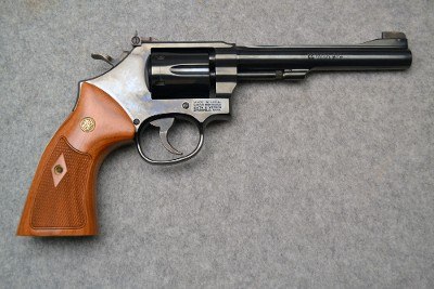 Smith & Wesson ~ 48-7 ~ .22 MRF