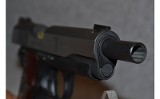 Browning Arms Black Label 1911 - 5 of 5