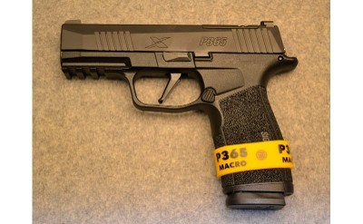 Sig Sauer P365 - Image 2 of 7