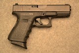 Glock 19 - Image 1 of 5