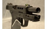 Smith & Wesson M&P9 Shield EZ - 4 of 5