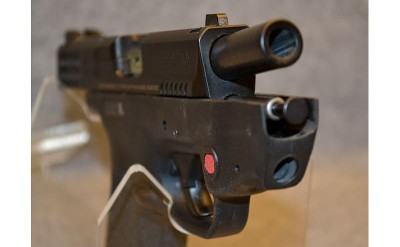Smith & Wesson MP9 Shield - Image 4 of 5