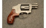 Smith & Wesson 642-2 - Image 2 of 5