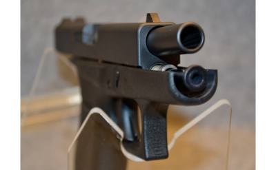 Glock 42 - Image 4 of 5