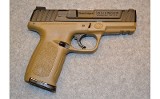 Smith & Wesson SD9 - Image 2 of 5