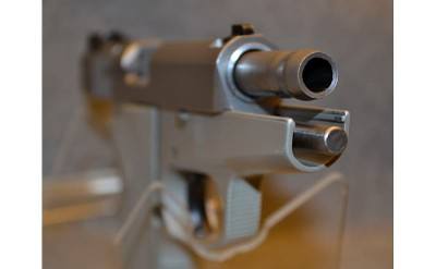 Smith & Wesson 3913 - Image 4 of 5