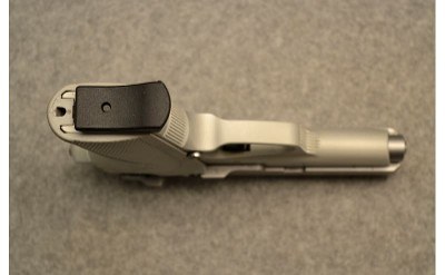 Smith & Wesson 3913 - Image 5 of 5