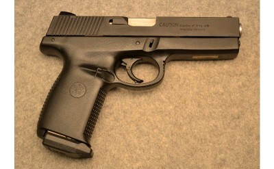 Smith & Wesson SW9F - Image 2 of 5