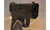 Smith & Wesson Shield 40 - Image 3 of 5