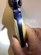 Colt SAA .45c 7 1/2” with Steerhead Pearls. Mint - 3 of 15