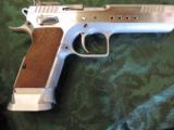 EAA TANFOGLIO WITNESS LIMITED 45 - 1 of 3