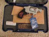 Smith & Wesson 642-2 Talo - 3 of 3