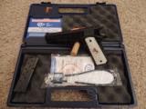 COLT GOVERNMENT 1911 38 SUPER BLUED - 6 of 6