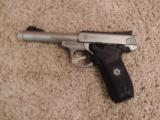 Smith & Wesson SW22 Victory - 1 of 5