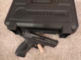 SMITH & WESSON M&P40 USED - 1 of 4