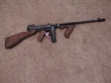 THOMPSON T1 1927-A1 DELUXE - 3 of 3