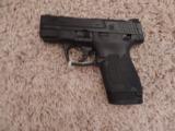 Smith & Wesson M&P 9 Shield M2.0 - 1 of 2