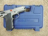 SMITH & WESSON M4006TSW TACTICAL 40S&W - NEW IN BOX FREE SHIPPING - 7 of 10