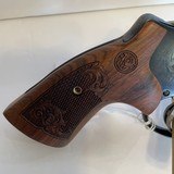 SMITH & WESSON ENGRAVED M29 IN WOOD PRESENTATION CASE - 9 of 11