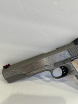 COLT O1072CCS COMPETITION 9MM CUSTOM HAND ENGRAVED - 3 of 7