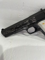 COLT O1911C GOVERNMENT 45 ACP CUSTOM HAND ENGRAVED NEW IN BOX - 3 of 7