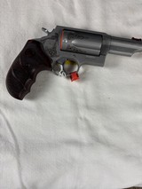 TAURUS 10 YEAR ANNIVERSARY JUDGE NEW IN BOX - 3 of 8