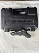 SMITH & WESSON M&P40 SN= 35 (USED) - Image 5 of 6