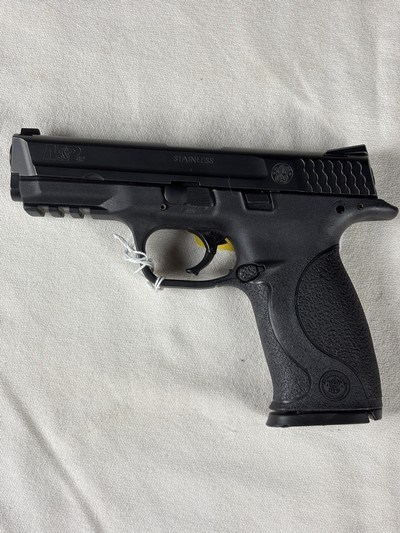 SMITH & WESSON M&P40 SN= 35 (USED) - Image 4 of 6