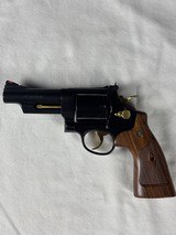 SMITH & WESSON MODEL 29 LEW HORTON SPECIAL EDITION 1 OF 200 - NEW IN BOX - 3 of 6