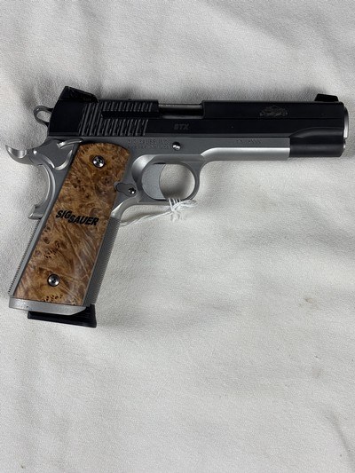SIG SAUER 1911-45-STX CUSTOM SHOP - NEW IN BOX - Image 4 of 6